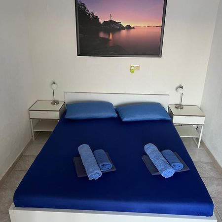 Villa Berlin Bol Ngoại thất bức ảnh