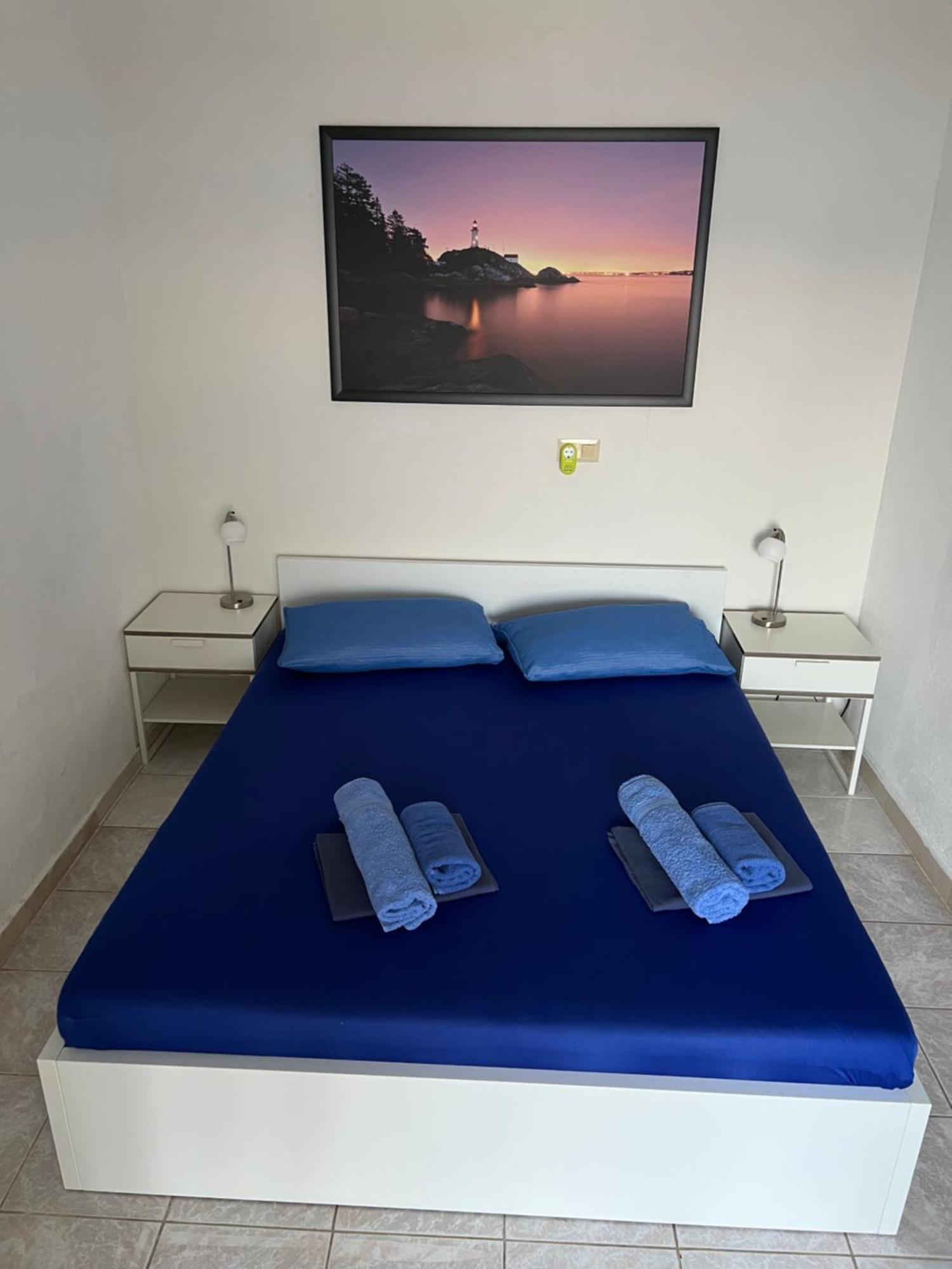 Villa Berlin Bol Ngoại thất bức ảnh